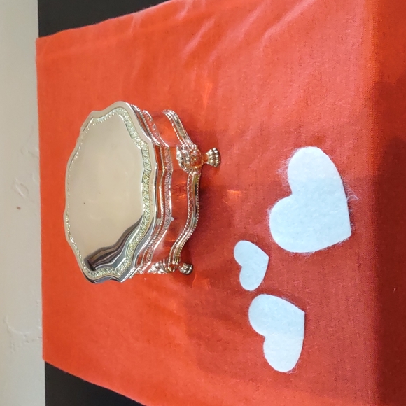 SILVER TRINKET JEWELRY BOX - Picture 1 of 7